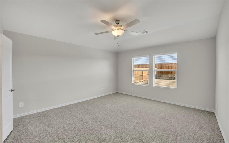 315 Sugarlands Drive, Greenville, TX 75402, 3 Habitaciones Habitaciones , ,2 BañosBaños,Residential,En Venta,315 Sugarlands Drive,20863810