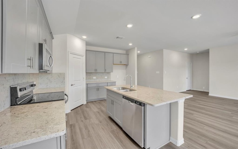 315 Sugarlands Drive, Greenville, TX 75402, 3 Habitaciones Habitaciones , ,2 BañosBaños,Residential,En Venta,315 Sugarlands Drive,20863810