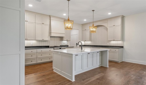 4618 Flat Creek Cove, Tyler, TX 75703, 4 Habitaciones Habitaciones , ,3 BañosBaños,Residential,En Venta,4618 Flat Creek Cove,20861572