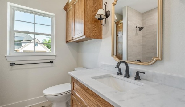 4618 Flat Creek Cove, Tyler, TX 75703, 4 Habitaciones Habitaciones , ,3 BañosBaños,Residential,En Venta,4618 Flat Creek Cove,20861572