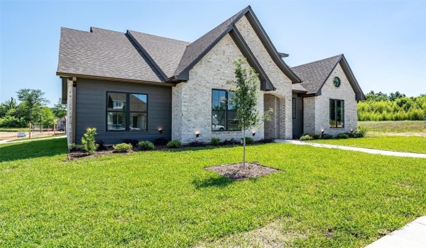 4618 Flat Creek Cove, Tyler, TX 75703, 4 Habitaciones Habitaciones , ,3 BañosBaños,Residential,En Venta,4618 Flat Creek Cove,20861572