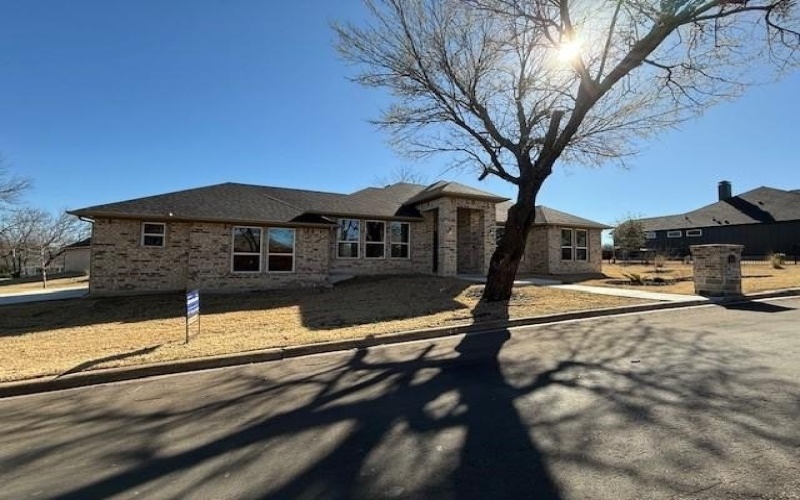 836 E Heath Street, Rockwall, TX 75087, 3 Bedrooms Bedrooms, ,2 BathroomsBathrooms,Residential,For Sale,836 E Heath Street,20863955