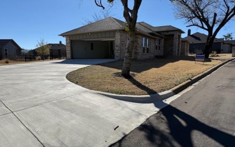 836 E Heath Street, Rockwall, TX 75087, 3 Bedrooms Bedrooms, ,2 BathroomsBathrooms,Residential,For Sale,836 E Heath Street,20863955