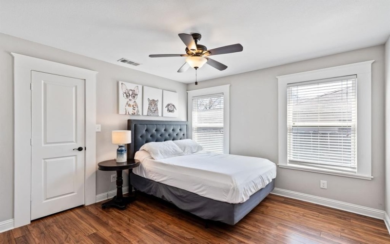 818 N Beckley Avenue, Dallas, TX 75203, 4 Bedrooms Bedrooms, ,5 BathroomsBathrooms,Residential Multi Family,For Sale,818 N Beckley Avenue,20863993