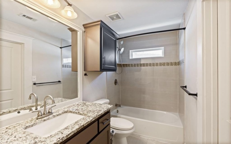 818 N Beckley Avenue, Dallas, TX 75203, 4 Bedrooms Bedrooms, ,5 BathroomsBathrooms,Residential Multi Family,For Sale,818 N Beckley Avenue,20863993
