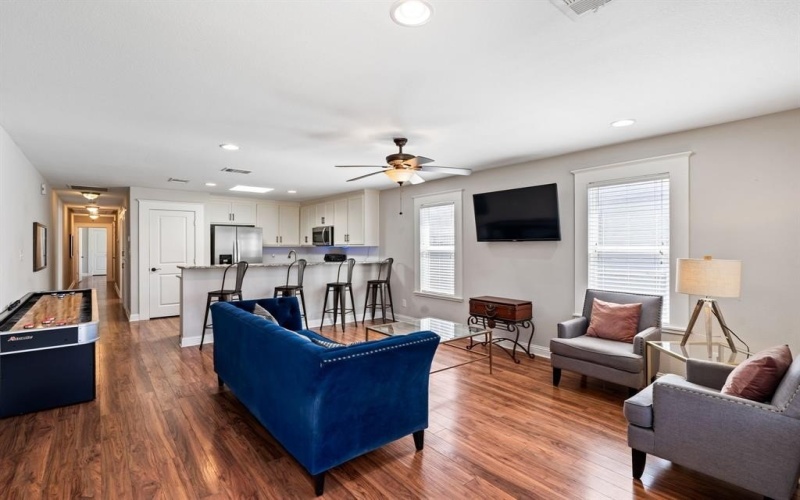 818 N Beckley Avenue, Dallas, TX 75203, 4 Bedrooms Bedrooms, ,5 BathroomsBathrooms,Residential Multi Family,For Sale,818 N Beckley Avenue,20863993