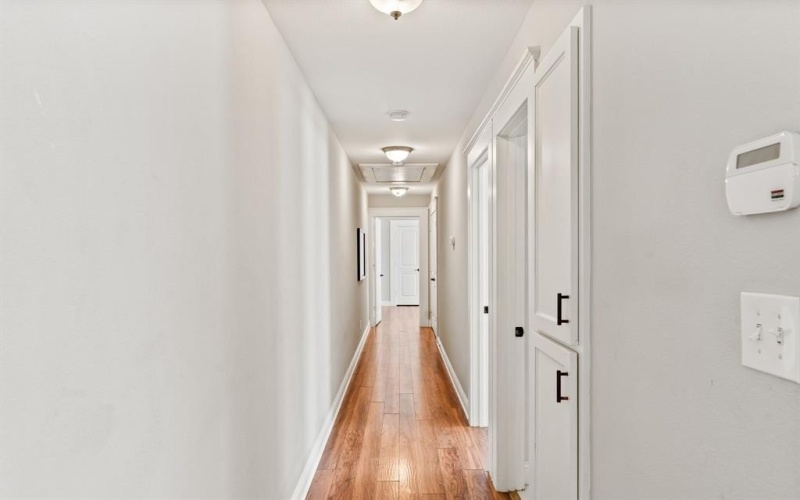 818 N Beckley Avenue, Dallas, TX 75203, 4 Bedrooms Bedrooms, ,5 BathroomsBathrooms,Residential Multi Family,For Sale,818 N Beckley Avenue,20863993