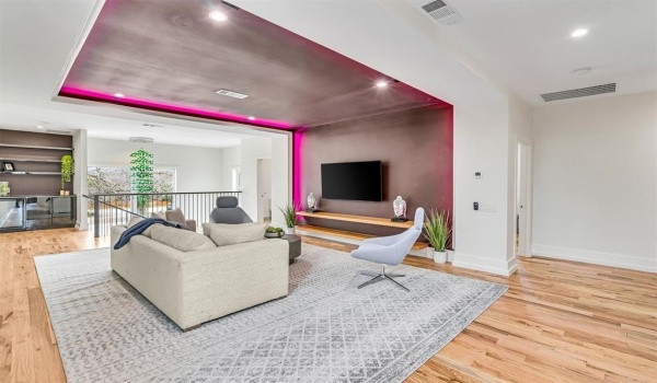 7533 Royal Place, Dallas, TX 75230, 5 Bedrooms Bedrooms, ,5 BathroomsBathrooms,Residential,For Sale,7533 Royal Place,20861705