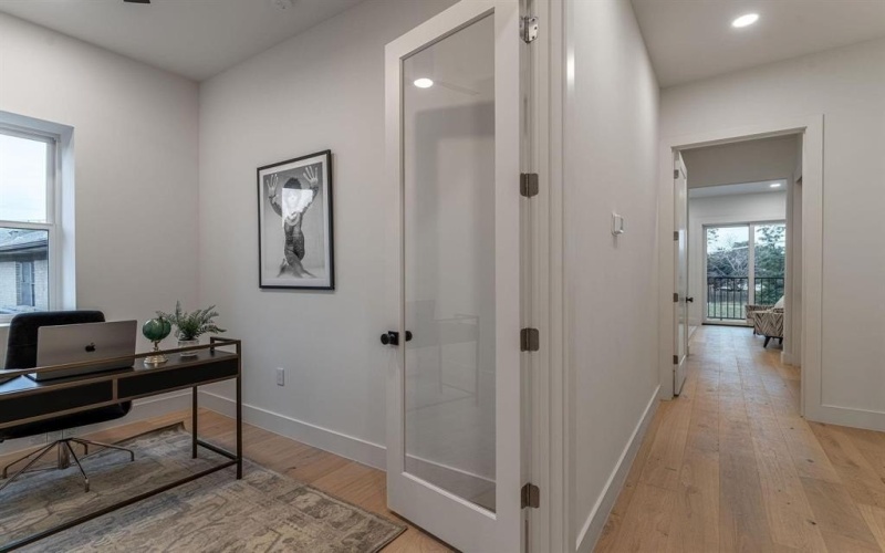 2001 Lucille Street, Dallas, TX 75204, 3 Bedrooms Bedrooms, ,3 BathroomsBathrooms,Residential Lease,For Rent,2001 Lucille Street,20861729