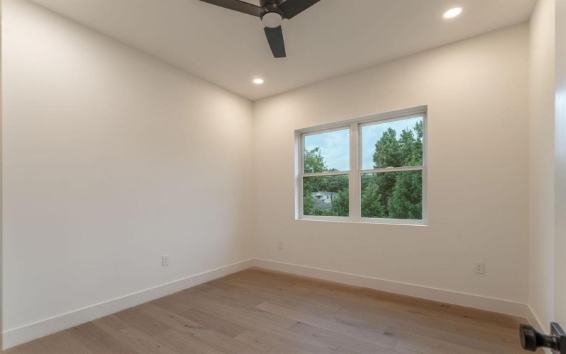 2001 Lucille Street, Dallas, TX 75204, 3 Bedrooms Bedrooms, ,3 BathroomsBathrooms,Residential Lease,For Rent,2001 Lucille Street,20861729