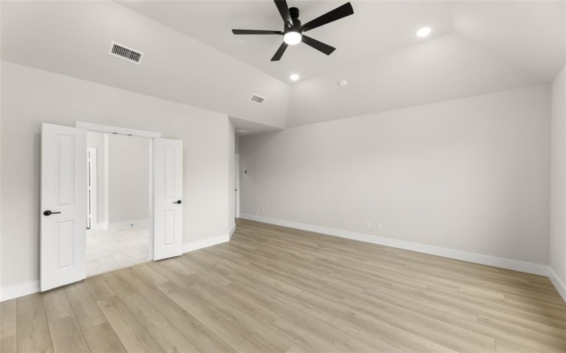 1328 Cash Street, Burleson, TX 76028, 5 Bedrooms Bedrooms, ,5 BathroomsBathrooms,Residential,For Sale,1328 Cash Street,20861744