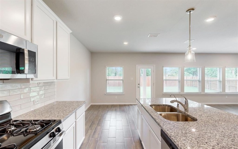 3516 Coronation Court, Denton, TX 76208, 4 Bedrooms Bedrooms, ,2 BathroomsBathrooms,Residential,For Sale,3516 Coronation Court,20864070