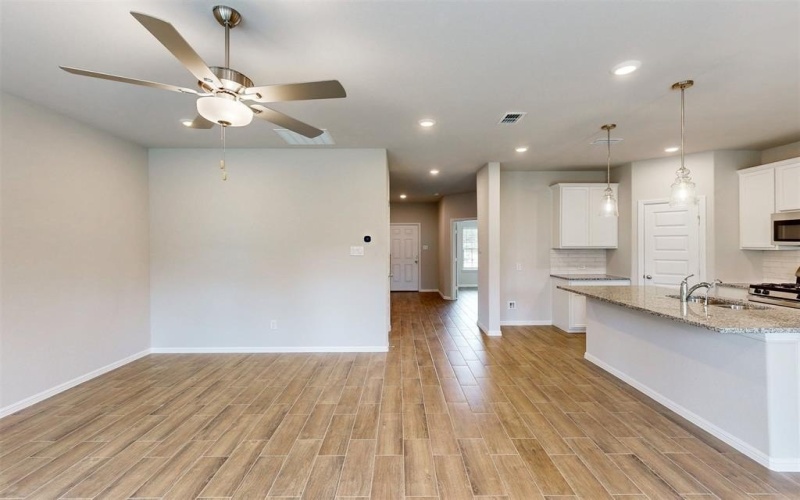 3516 Coronation Court, Denton, TX 76208, 4 Bedrooms Bedrooms, ,2 BathroomsBathrooms,Residential,For Sale,3516 Coronation Court,20864070