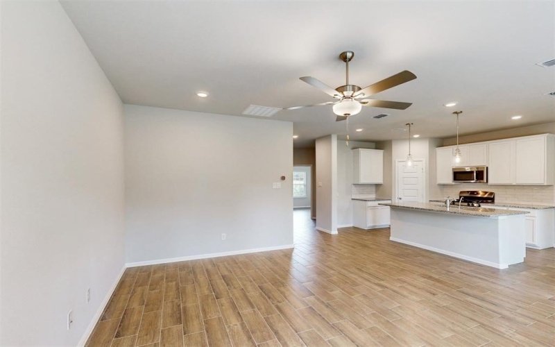 3516 Coronation Court, Denton, TX 76208, 4 Bedrooms Bedrooms, ,2 BathroomsBathrooms,Residential,For Sale,3516 Coronation Court,20864070