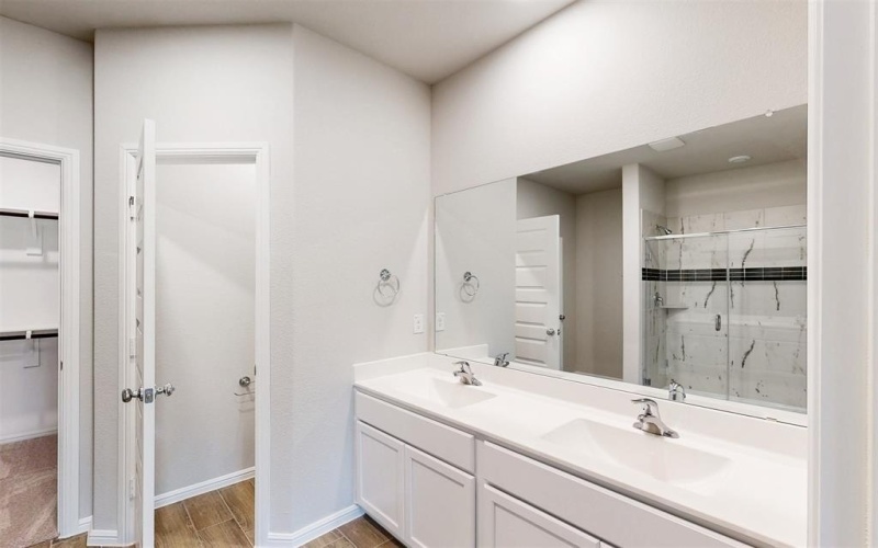 3516 Coronation Court, Denton, TX 76208, 4 Bedrooms Bedrooms, ,2 BathroomsBathrooms,Residential,For Sale,3516 Coronation Court,20864070