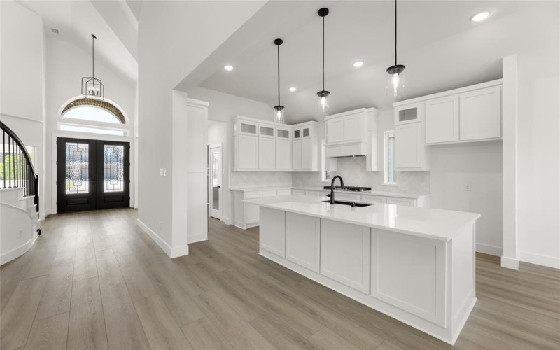 316 Loretta Lane, Burleson, TX 76028, 4 Bedrooms Bedrooms, ,5 BathroomsBathrooms,Residential,For Sale,316 Loretta Lane,20861788