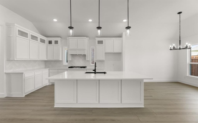 316 Loretta Lane, Burleson, TX 76028, 4 Bedrooms Bedrooms, ,5 BathroomsBathrooms,Residential,For Sale,316 Loretta Lane,20861788
