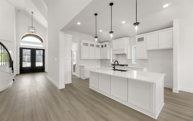 316 Loretta Lane, Burleson, TX 76028, 4 Bedrooms Bedrooms, ,5 BathroomsBathrooms,Residential,For Sale,316 Loretta Lane,20861788