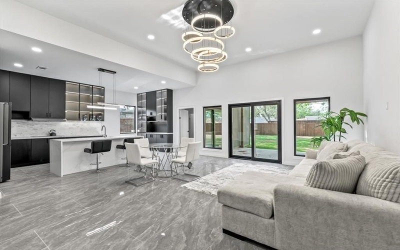 3540 Fontana Drive, Dallas, TX 75220, 4 Bedrooms Bedrooms, ,3 BathroomsBathrooms,Residential,For Sale,3540 Fontana Drive,20861792