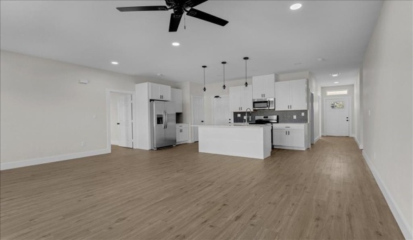 1001 N Oak Drive, Denison, TX 75020, 4 Bedrooms Bedrooms, ,2 BathroomsBathrooms,Residential,For Sale,1001 N Oak Drive,20861820