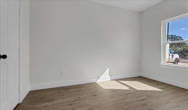 1001 N Oak Drive, Denison, TX 75020, 4 Bedrooms Bedrooms, ,2 BathroomsBathrooms,Residential,For Sale,1001 N Oak Drive,20861820