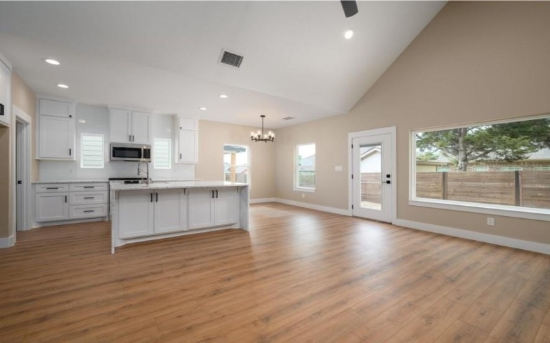 4808 Dry Creek Road, Sherman, TX 75092, 3 Bedrooms Bedrooms, ,2 BathroomsBathrooms,Residential Lease,For Rent,4808 Dry Creek Road,20864142