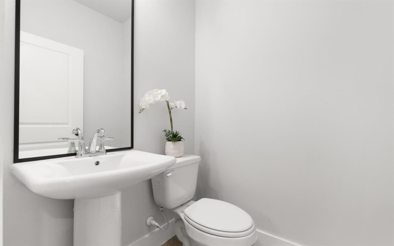 2451 Macon Street, Dallas, TX 75215, 3 Bedrooms Bedrooms, ,2 BathroomsBathrooms,Residential,For Sale,2451 Macon Street,20864168