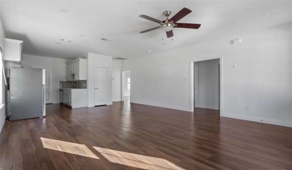 147 Mohican Trail, Mabank, TX 75156, 3 Bedrooms Bedrooms, ,2 BathroomsBathrooms,Residential,For Sale,147 Mohican Trail,20864527
