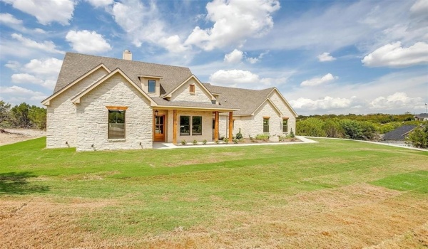179 Cedar Mountain Drive, Weatherford, TX 76085, 3 Bedrooms Bedrooms, ,3 BathroomsBathrooms,Residential,For Sale,179 Cedar Mountain Drive,20864633