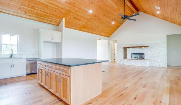 179 Cedar Mountain Drive, Weatherford, TX 76085, 3 Bedrooms Bedrooms, ,3 BathroomsBathrooms,Residential,For Sale,179 Cedar Mountain Drive,20864633