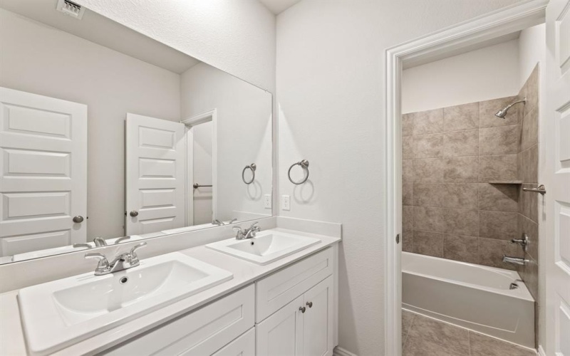 4141 Harrison Street, Heartland, TX 75114, 4 Bedrooms Bedrooms, ,2 BathroomsBathrooms,Residential,For Sale,4141 Harrison Street,20864827