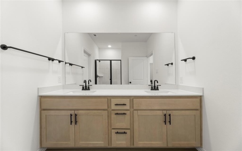 1231 Doris May Dr Drive, Allen, TX 75013, 3 Habitaciones Habitaciones , ,3 BañosBaños,Residential,En Venta,1231 Doris May Dr Drive,20864875