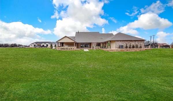 6301 Big Elk Drive, Fort Worth, TX 76140, 3 Bedrooms Bedrooms, ,3 BathroomsBathrooms,Residential,For Sale,6301 Big Elk Drive,20864879