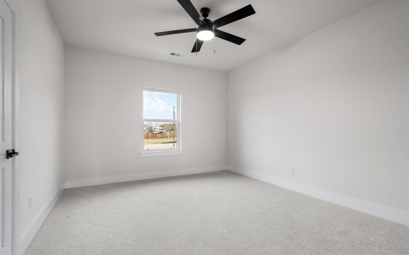 2336 Alsiddiq Drive, Irving, TX 75062, 4 Bedrooms Bedrooms, ,3 BathroomsBathrooms,Residential,For Sale,2336 Alsiddiq Drive,20864891