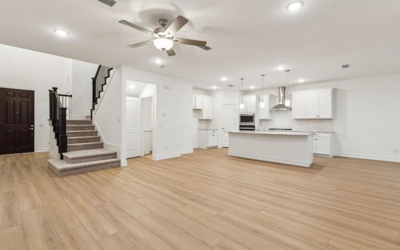 248 Kistler Drive, Little Elm, TX 76227, 4 Habitaciones Habitaciones , ,3 BañosBaños,Residential,En Venta,248 Kistler Drive,20864922