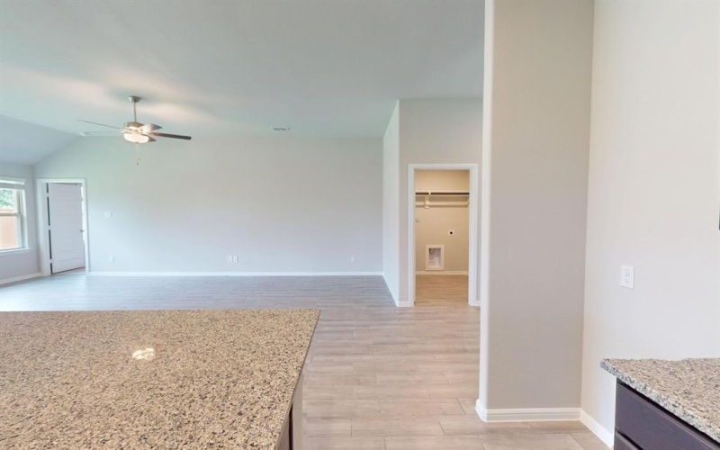 3301 Fortress Way, Denton, TX 76208, 4 Habitaciones Habitaciones , ,2 BañosBaños,Residential,En Venta,3301 Fortress Way,20864963