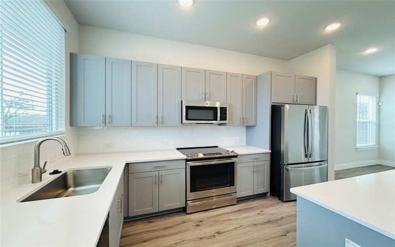 760 W Bedford Euless Road #110, Hurst, TX 76053, 1 Dormitorio Habitaciones , ,1 BañoBaños,Residential Lease,En Alquiler,760 W Bedford Euless Road,20865049