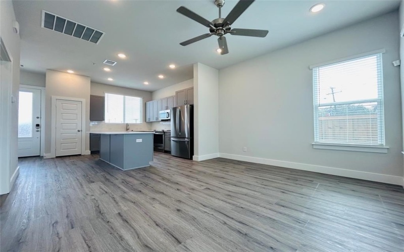760 W Bedford Euless Road #110, Hurst, TX 76053, 1 Dormitorio Habitaciones , ,1 BañoBaños,Residential Lease,En Alquiler,760 W Bedford Euless Road,20865049