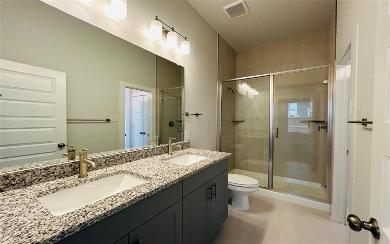 760 W Bedford Euless Road #110, Hurst, TX 76053, 1 Dormitorio Habitaciones , ,1 BañoBaños,Residential Lease,En Alquiler,760 W Bedford Euless Road,20865049