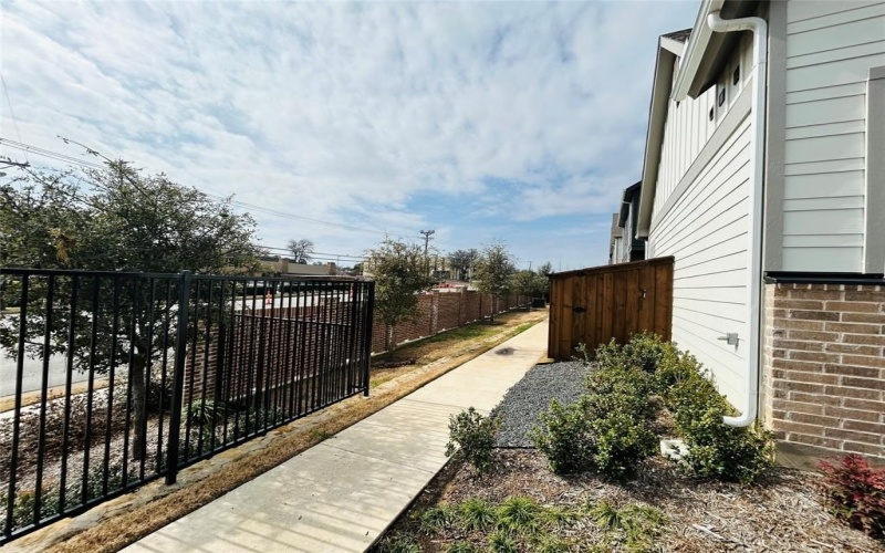 760 W Bedford Euless Road #110, Hurst, TX 76053, 1 Dormitorio Habitaciones , ,1 BañoBaños,Residential Lease,En Alquiler,760 W Bedford Euless Road,20865049