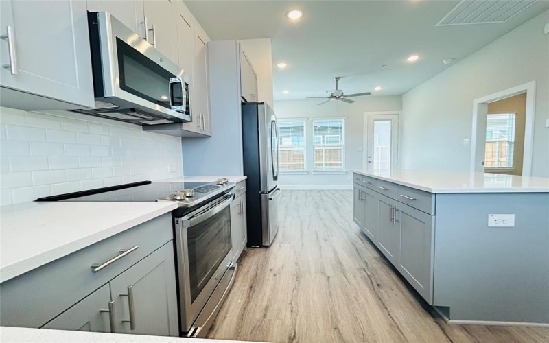 760 W Bedford Euless Road #110, Hurst, TX 76053, 1 Dormitorio Habitaciones , ,1 BañoBaños,Residential Lease,En Alquiler,760 W Bedford Euless Road,20865049