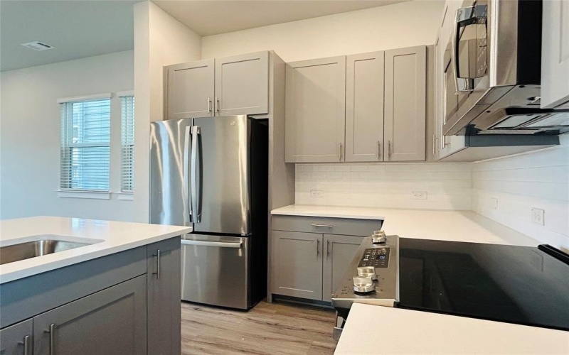 760 W Bedford Euless Road #114, Hurst, TX 76053, 2 Bedrooms Bedrooms, ,2 BathroomsBathrooms,Residential Lease,For Rent,760 W Bedford Euless Road,20865141