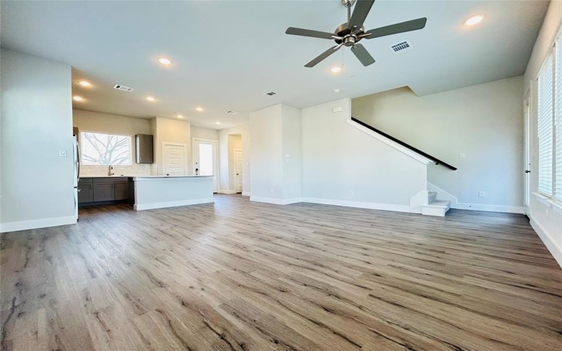 760 W Bedford Euless Road #100, Hurst, TX 76053, 3 Bedrooms Bedrooms, ,2 BathroomsBathrooms,Residential Lease,For Rent,760 W Bedford Euless Road,20865160