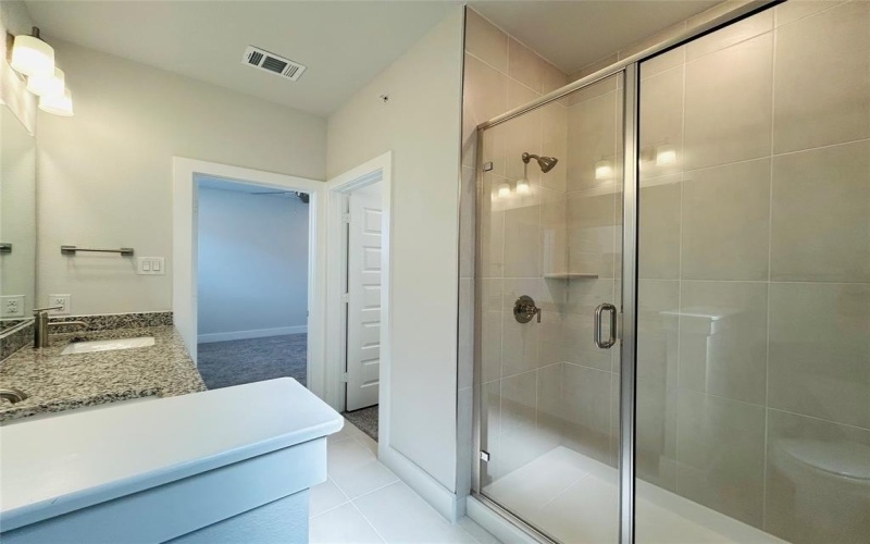 760 W Bedford Euless Road #100, Hurst, TX 76053, 3 Bedrooms Bedrooms, ,2 BathroomsBathrooms,Residential Lease,For Rent,760 W Bedford Euless Road,20865160