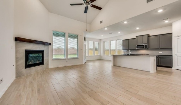 236 Invermore Road, Little Elm, TX 75068, 5 Bedrooms Bedrooms, ,5 BathroomsBathrooms,Residential,For Sale,236 Invermore Road,20865235