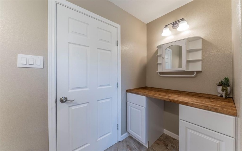 2715 S Shadowood Street, Granbury, TX 76048, 3 Bedrooms Bedrooms, ,2 BathroomsBathrooms,Residential,For Sale,2715 S Shadowood Street,20865342