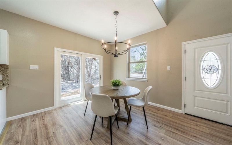 2715 S Shadowood Street, Granbury, TX 76048, 3 Bedrooms Bedrooms, ,2 BathroomsBathrooms,Residential,For Sale,2715 S Shadowood Street,20865342