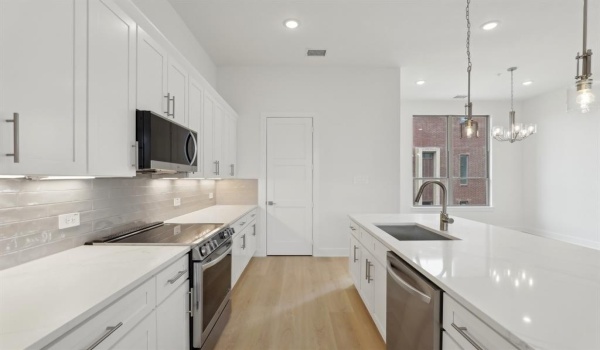 2524 Havenhurst Street #103, Farmers Branch, TX 75234, 3 Bedrooms Bedrooms, ,3 BathroomsBathrooms,Residential,For Sale,2524 Havenhurst Street,20865361