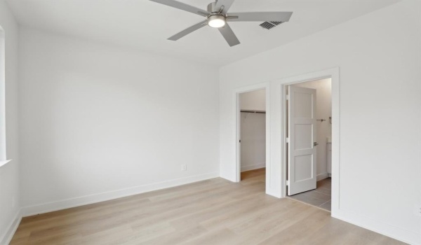 2524 Havenhurst Street #103, Farmers Branch, TX 75234, 3 Bedrooms Bedrooms, ,3 BathroomsBathrooms,Residential,For Sale,2524 Havenhurst Street,20865361