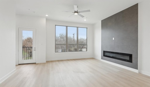 2524 Havenhurst Street #103, Farmers Branch, TX 75234, 3 Bedrooms Bedrooms, ,3 BathroomsBathrooms,Residential,For Sale,2524 Havenhurst Street,20865361